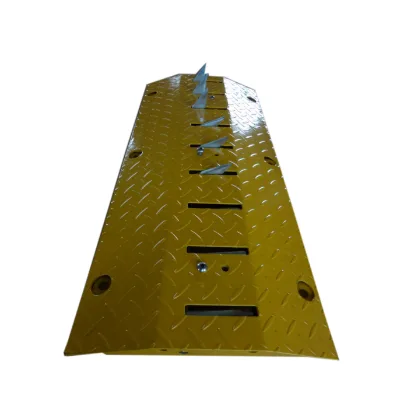 One Way Manual Iron Spike Barrier Tyre Killer