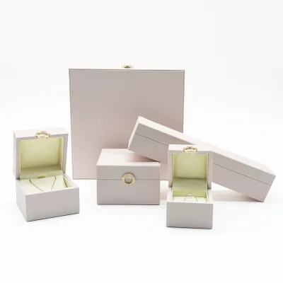 Hot Selling Custom PU Leather Jewelry Display Box for Bracelets Earrings Rings Packaging Pink Color