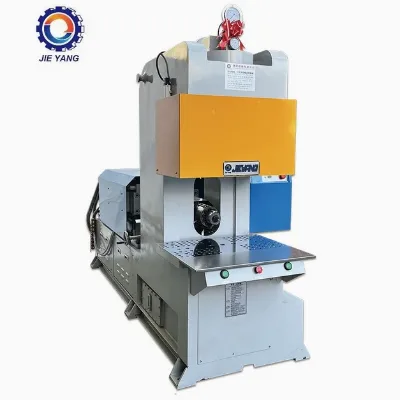 High Efficiently HDMI Wire and Power Plug Plastic Moulding Machine Manufacturer