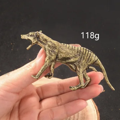 New fierce hunting German shepherd brass ornaments antique play old brass animal crafts.