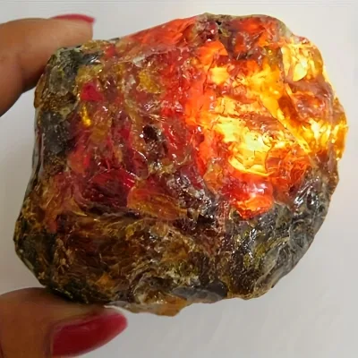 Wholesale Natural High Quality Amber Raw Stone Crystal Crafts Stone for Gifts and Decor