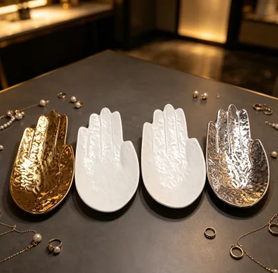 Electroplate White Gold Silver Custom Ceramic Jewelry Tray Decoration Irregular Hand Shape Trinket Tray Home Artistic