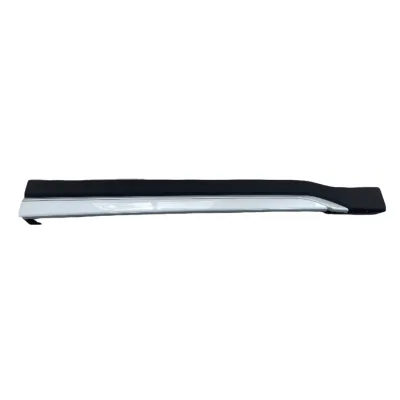 Front Passenger Side Lower Car Door Molding PP Plastic Black/Silver for Forester 2019-2020 Premier/ Touring Models OEM