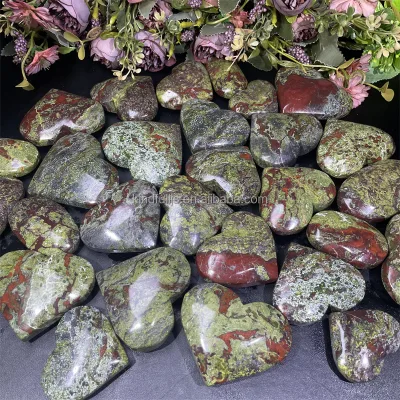 Hand Carved Natural Healing Stone Dragon Blood Stone Heart Shaped Carving for Meditation