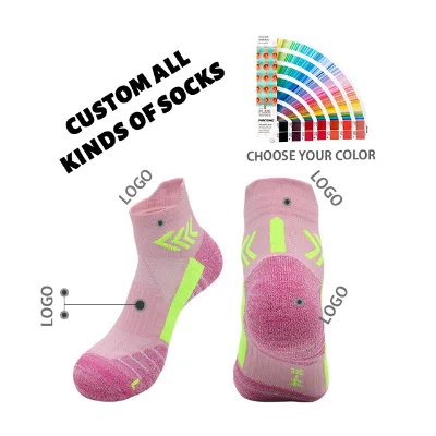Wholesale Performance Quick Dry Sport Socks Women Men Marathon Badminton Running Athletic Socks