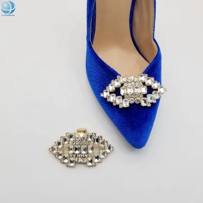 2024 New Listing Crystal Lip Shoe Brooch Pin Metal Mouth Shape Detachable Shoe Clip for Ladies High Heel Shoe Ornament