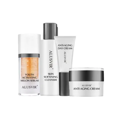 Private Label Exfoliating Skincare Set Organic Korean Whitening Lightening Set With Cheap Price