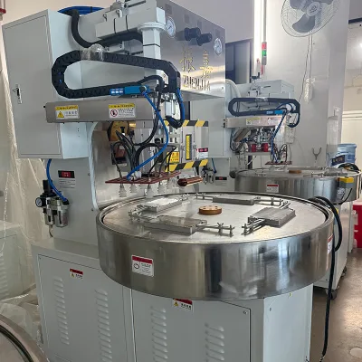 Hydraulic Rotary Type Four Stations Tpu Badge logo Patches High Frequency Machine for Garment & Clothes