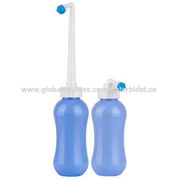 Portable bidet with 450ml volume, easy to carry when traveling