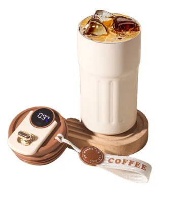 Wholesale Customized Vehicle-mounted Intelligent Temperature Display 450ml Portable Thermos Coffee Cups for Traveling