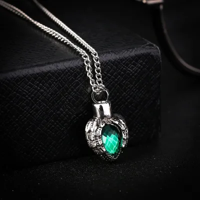 Urns for Ashes Necklaces Animal Pet Remains Memorial Love Pendant Can Open Crystal Casket Necklace