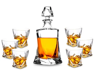 Factory Price Whiskey Decanter Set Old Fashioned Crystal Wine Tasting Glass Luxury Decanters With Lid Classical 4 Glasses