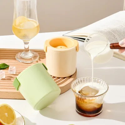 Support OEM Perfect Sphere Silicone Large Ice Ball Maker Whiskey Ice Cube Tray Round Ice Mold Easy Release for Cocktail Party
