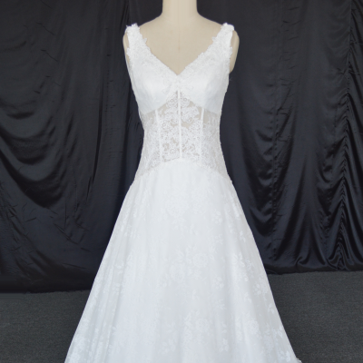 Sweetheart Sleeveless Backless Lace Wedding Dresses Luxury Design Bridal Gowns