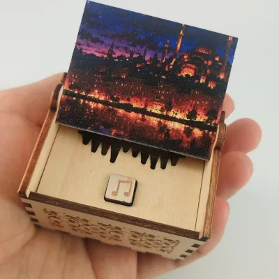 Hot Selling Recordable Talking Button Custom Song Design Wooden Music Box