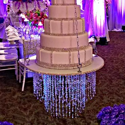 High Quality Matte Gold Wedding Cake Stand Wedding Hoop Cake Stand With Flowers Decoration