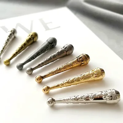 Bolo Tie Accessories: Metal Pendant with Bellflower Pattern, European and American Style Acanthus Leaf Pattern Vintage Pendant.