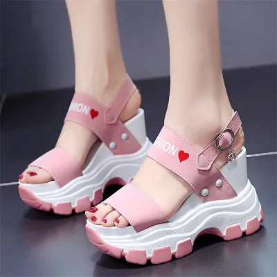 Comfortable Cool Open Toe Round Toe Ankle Hollow Gold Color Beautiful Printed Youth Girls Wedge Sandals for Women and Ladies
