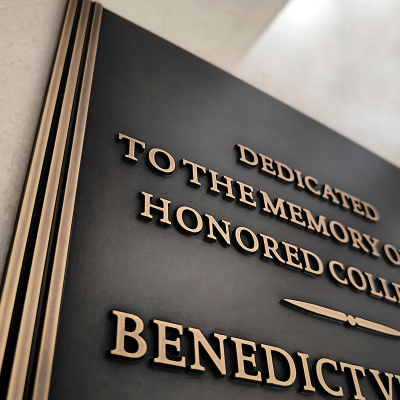 Custom Photo Relief Plaque Cast Bronze Dedication Plaques Memorial Grave Marker Plaques