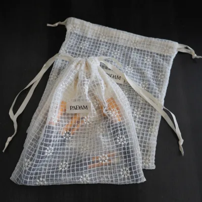 Custom Embroidered Flower Mesh Drawstring Bag Cotton Linen Organza Jewelry Pouch with Logo Tag