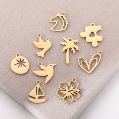 WOWEI Stainless Steel Floral Plant Bird Pendant with Mirror Polishing Tropical Series Animal Charms for Halloween