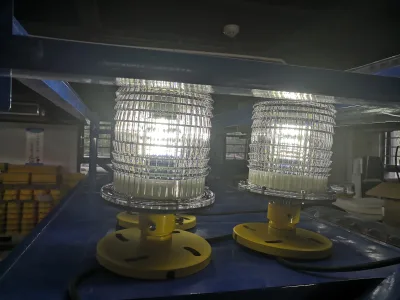 White Heliport Elevated Perimeter Lights for Airport Heliports
