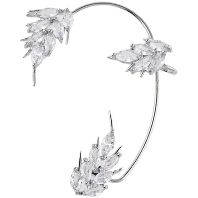 New Super Flash Personality Versatile 18K Gold Plated Butterfly Diamond Clip-on Earrings Unisex One-Piece