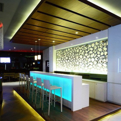 New Design Bar Counter for Terrace Straight Green Led Pub Bar Counter Lighting