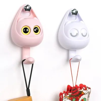 Creative Adhesive Hooks Cute Cat Wink Hooks Cute Pet Hooks for Coat Scarf Hat Key