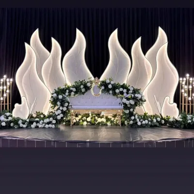 Kavi's New Design - Other Wedding Decorations - Polygonal Wrought Iron Background - Light Strips - Party Decorations