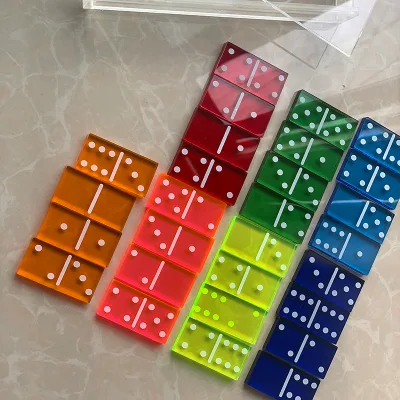 HOMESWEET Customize High Quality Domino Game Colorful 28 Pcs Acrylic Dominoes Plastic Game Dominoes
