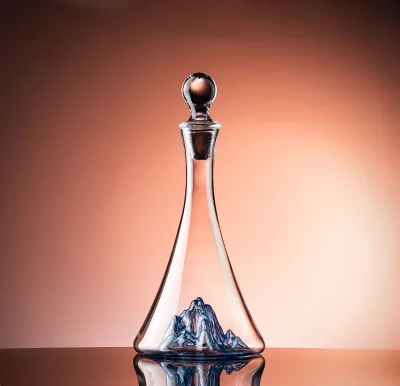 Blue Mountain Crystal Decanter 1300ml Modern Luxury Wine Dispenser for Whiskey and Red Wine Business Gifts