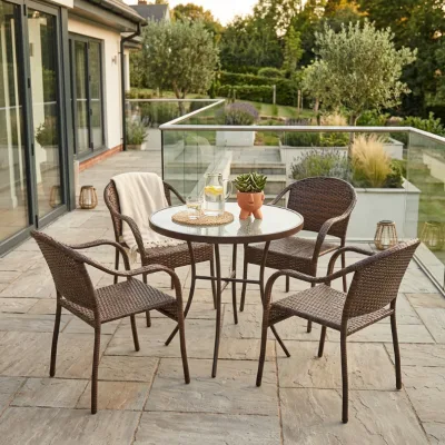 Wholesale 5 Pieces Wicker Bistro Dining Set Round Glass Table 4 PE Rattan Armchairs Weather Resistant Outdoor Balcony Furniture