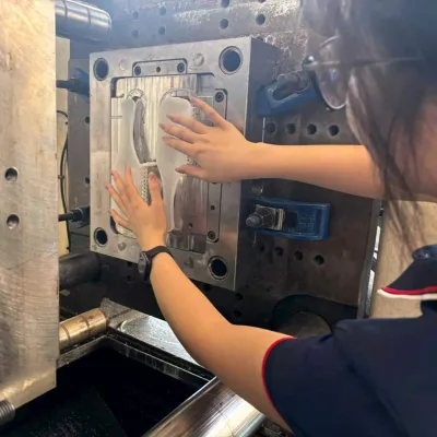OEM Custom Plastic Injection Molding Service Rapid Prototyping ABS PP PC PA66 Molded Parts Single Multi Cavity Mold