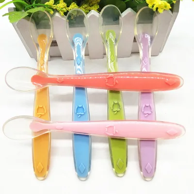 Food Grade BPA Free Cute Style Soft Silicone Baby Spoons Newborn Safe Training Silicone Infant Spoons
