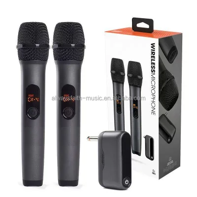 Factory Hot Sale Dynamic Wireless Microphone Set Handheld Microphone for KTV Live Stage Performance FM Outdoor Live