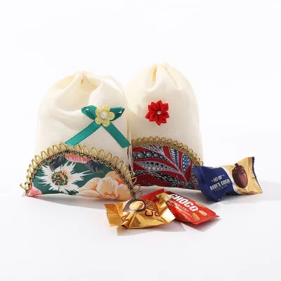 Bohemian Style  Flower Gift Wrap Bags Custom Logo Flower Pattern Jewelry Pouch Hot Sale  Drawstring Storage Bags