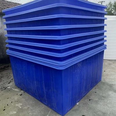 Customized logo Rectangular Shape Live Fish Transport Container tank with Bottom Price