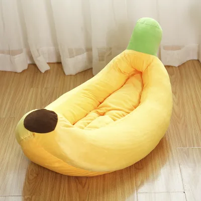 Autumn and Winter Warm Four Seasons Universal Pet Nest Banana Cute Shape Nest Mat