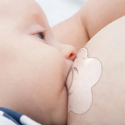 Disposable Breastfeeding Pads for Women Absorbent Nursing Pads Leak Proof Nipple Protectors
