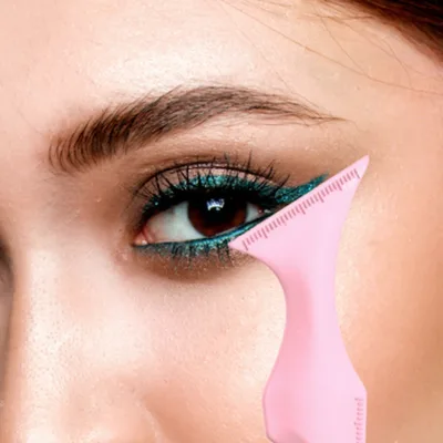 Market Trendy Makeup & Tools Eyeliner Eyebrow Ruler Template Makeup Tool Eyeliner Stencil