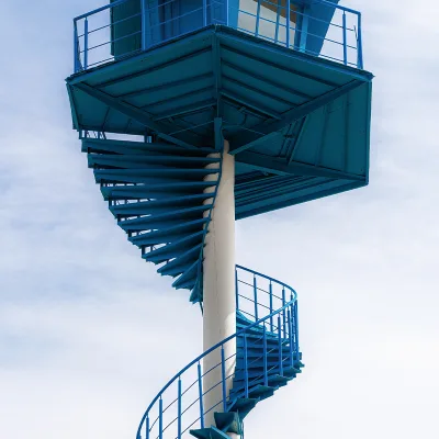 Prima Outdoor Galvanized Metal Emergency Stairway for Apartment and Shopping Mall Exterior Escape Access