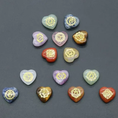 Wholesale Hot Sell Natural Crystals Healing Stones Heart-shaped Stones Seven Chakras Rune Heart Stones Set