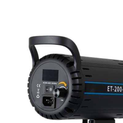 HighQuality Audio Video Camera With LED Studio Lights RemoteReady for Easy Shooting
