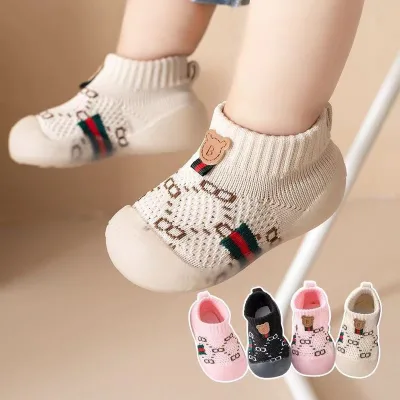 High Quality Autumn and Winter Baby Anti Slip Floor Socks Soft-soled Middle Tube Cartoon Cute Animals Baby Toddler Shoes