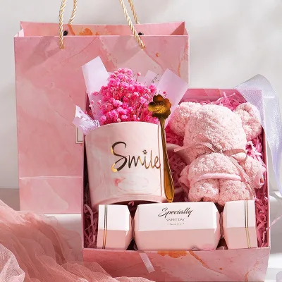 Wedding Party Gift Box Bridesmaid Groomsmen High-End Elegant Practical Small Paper Gifts Return Birthday Presents