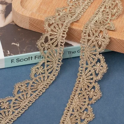 Wholesale New Arrival 2.6cm Gold Thread Lace 3d Lace Trim Embroidery Gold and Silver Embroidery Lace Trim for Garment Decoration