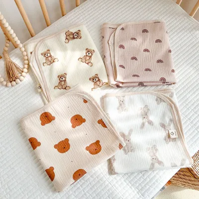 Luxury Oversized Waterproof Diaper 30 Inch Custom Muslin Terry Infant Washable Nappy Oval Baby Changing Pad Mat Outside