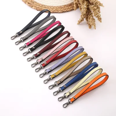 PU Leather Eco-Friendly Cute Rectangular Carabiner Zinc Alloy Wristlet Strap Lanyard Black Purse Chain Hand Strap Key Chains