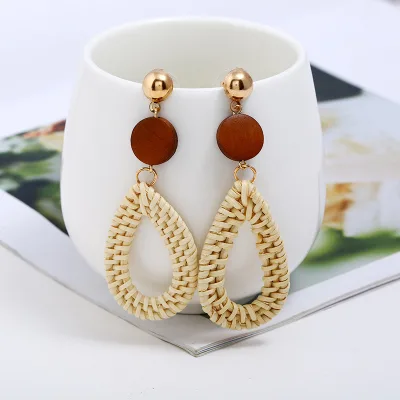 Hot New Korea Round Drop Earrings for Women Natural Geometric Wooden Bamboo Straw Weave Rattan Beach Earring